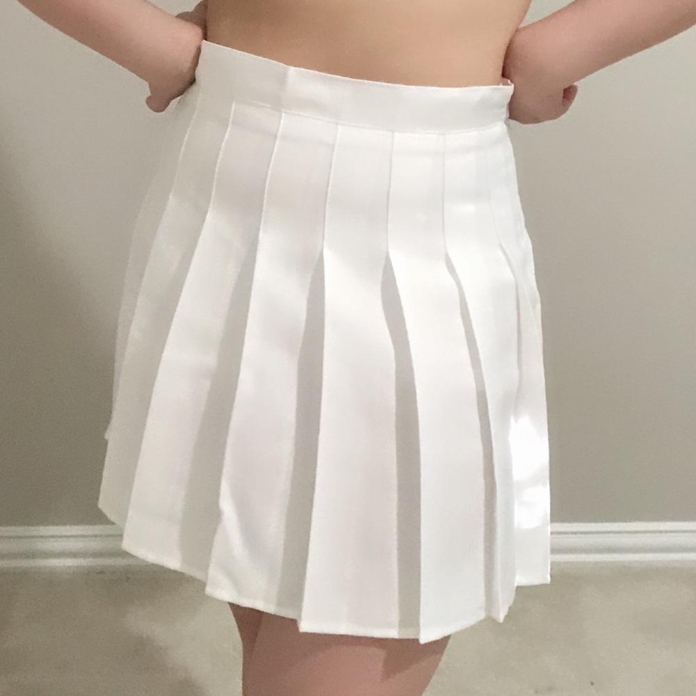 Women high waist black white pleated a line mini skirt